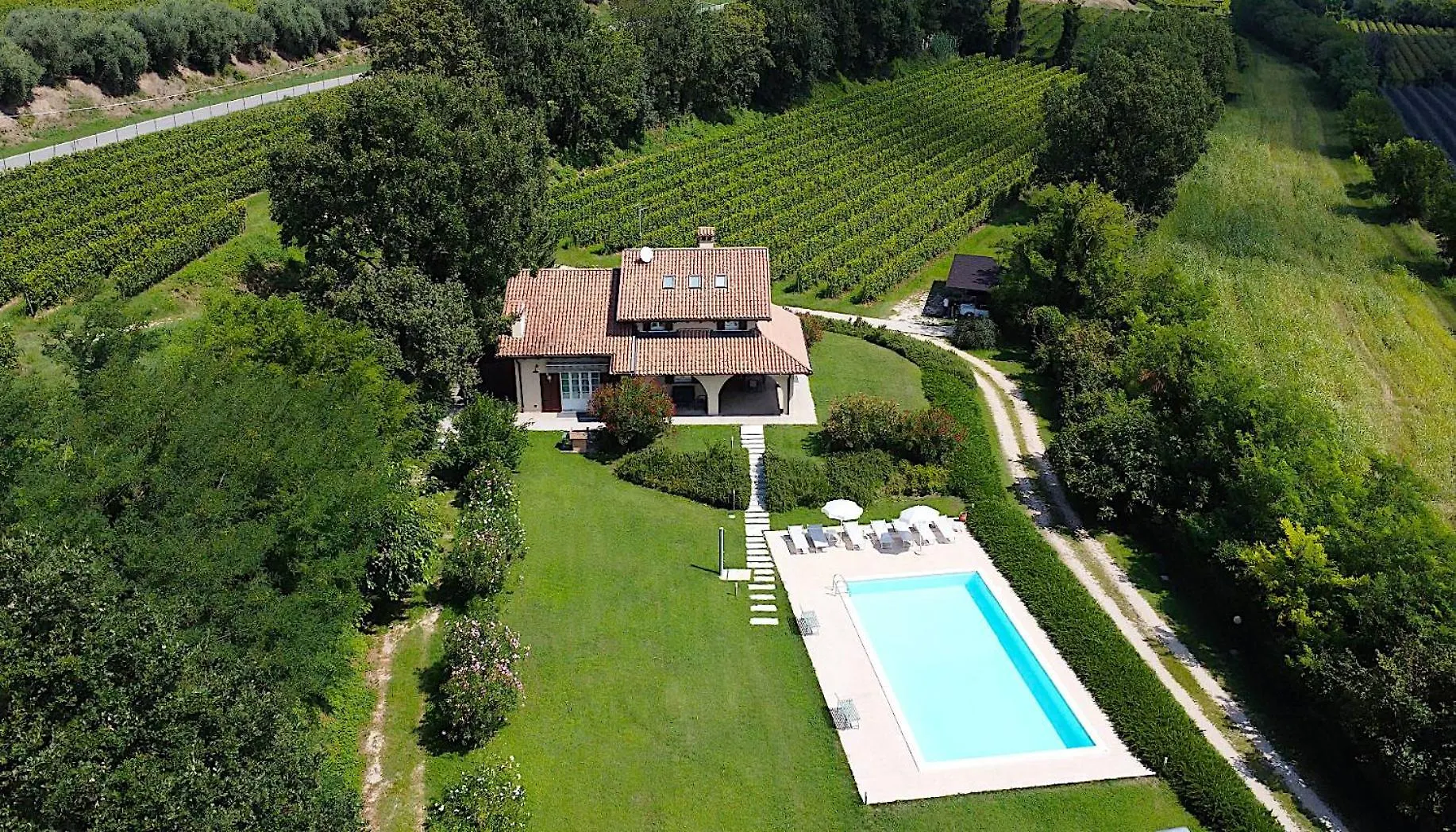 Villa Gasco With Pool Lazise